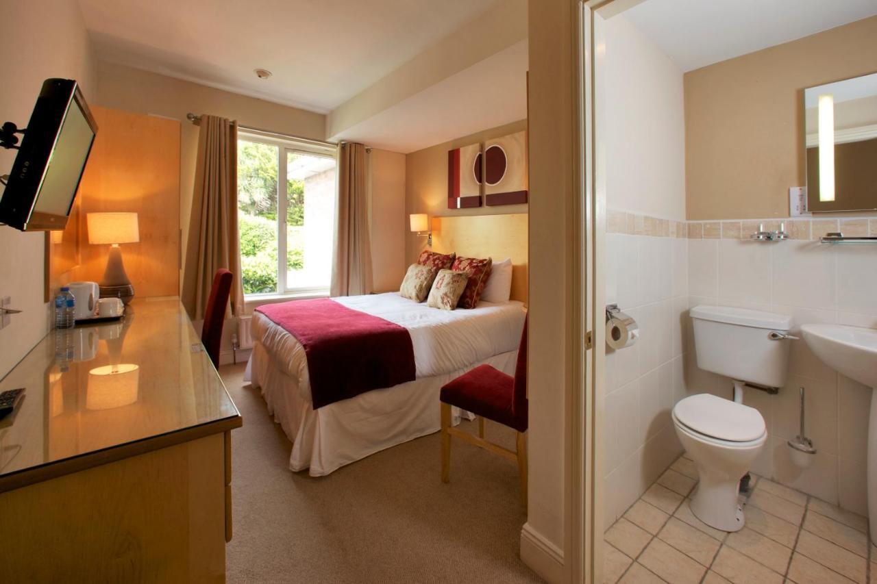 Glenwood House Hotel Carrigaline Exterior photo